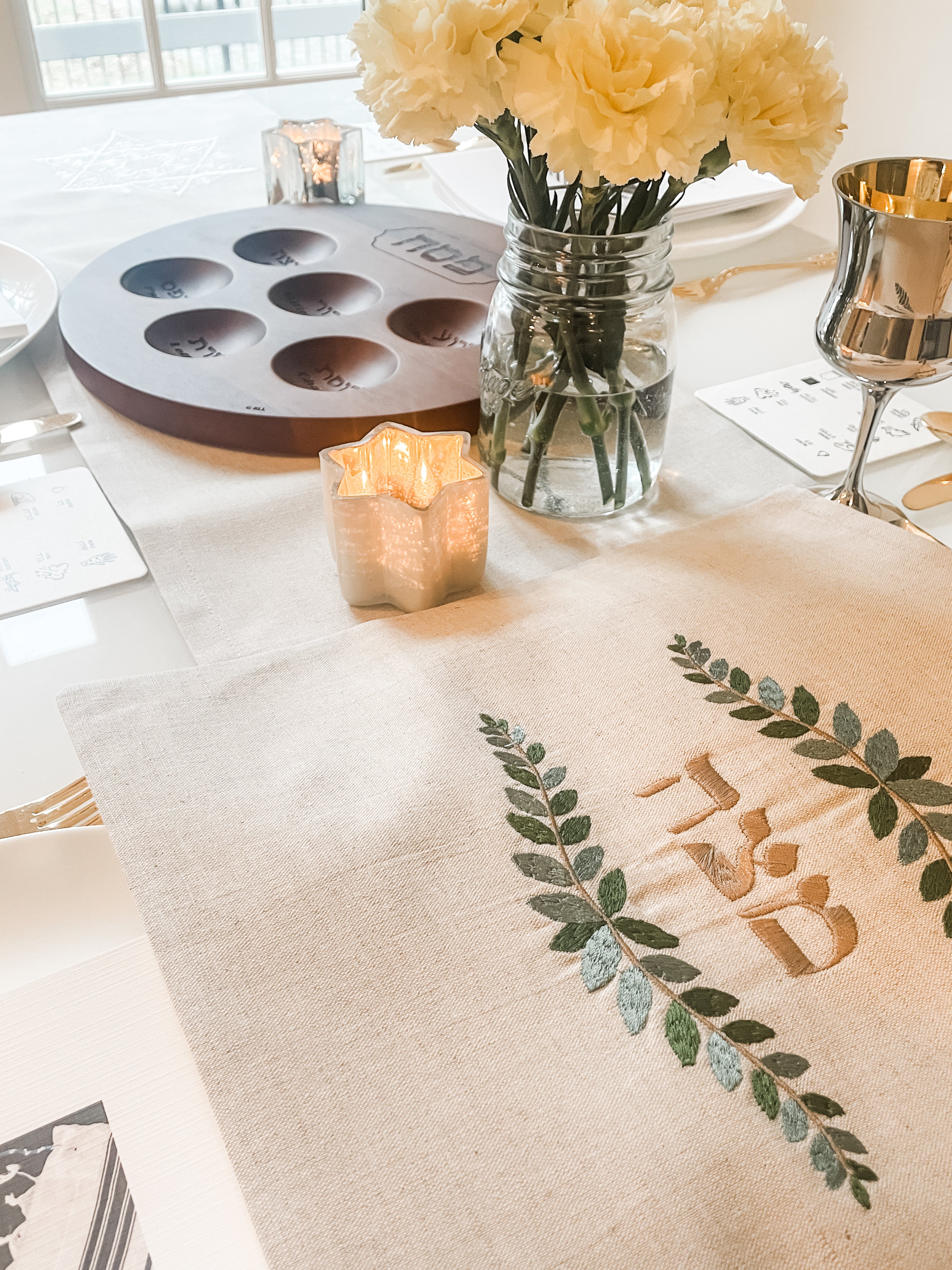 Embroidered Matzoh cover/Afikoman Bag Set, Natural Linen, Botanical Leaves - Peace Love Light Shop