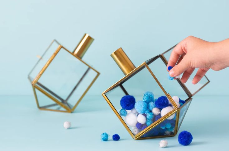 Hamukkah Dreidel Terranium- Peace Love Light Shop