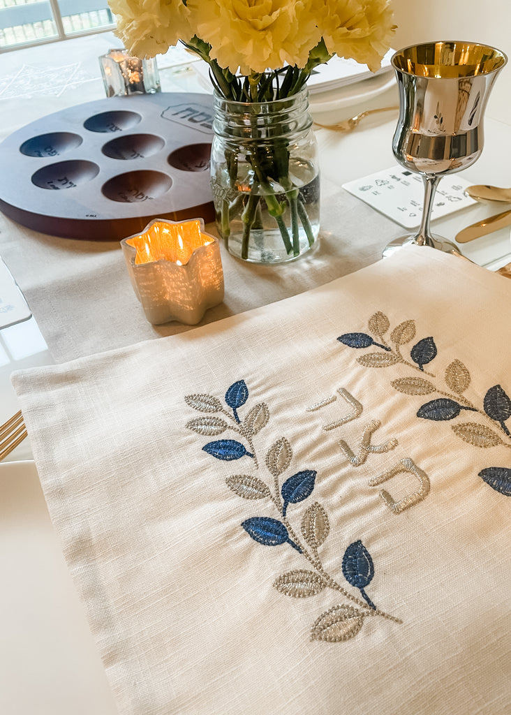 Passover tablescape- Peace Love Light Shop