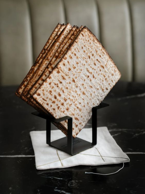 Modern matzah stand- Peace Love Light Shop