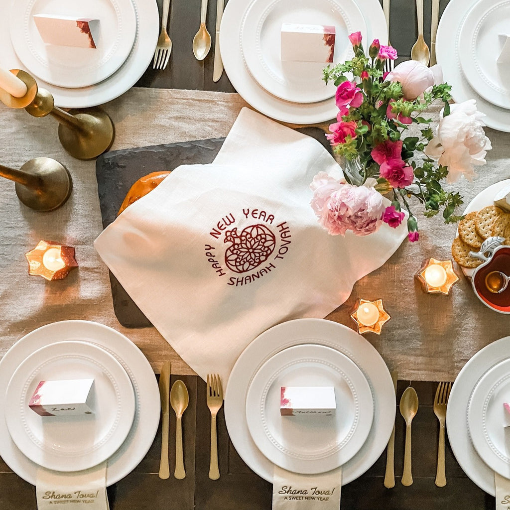 Rosh Hashanah tablescape - Peace Love Light Shop