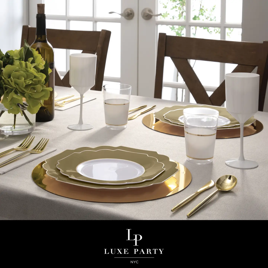 Scalloped Disposable Plastic Plates - Peace Love Light Shop 