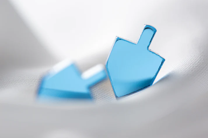 Ariel Tidhar dreidel stud earrings- Peace Love Light Shop