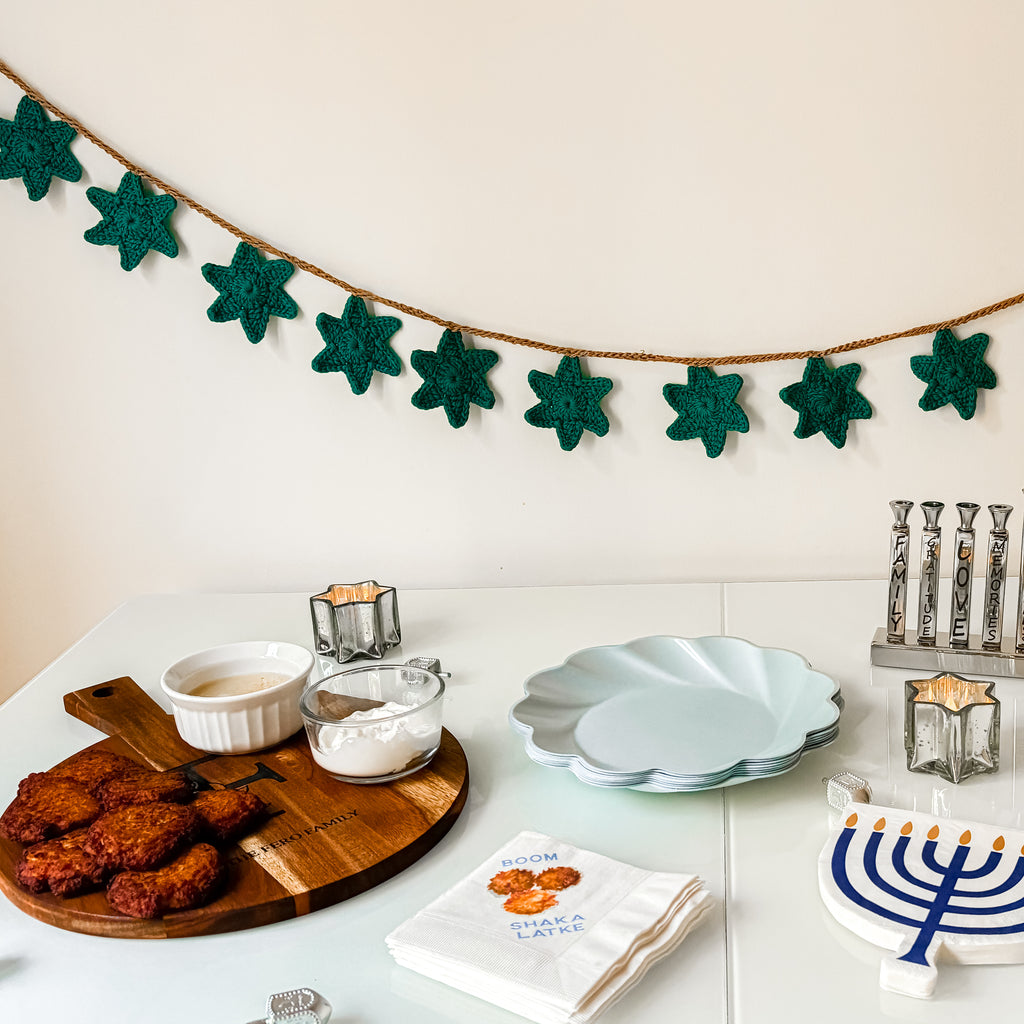 Jewish star crochet banner, Hanukkah decor - Peace Love Light Shop