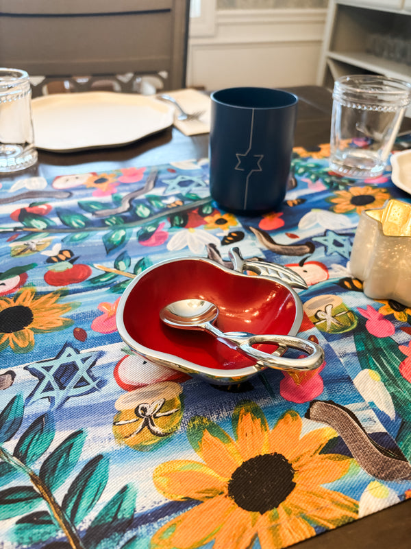 Rosh Hashanah tablescape- Peace Love Light Shop