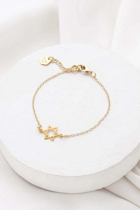 Tiny star of David bracelet- Peace Love Light Shop