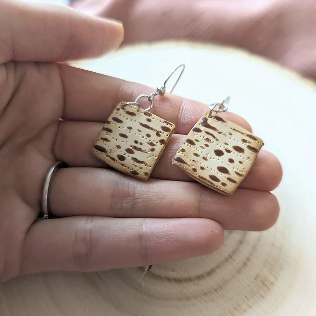 Matzah Earrings, Peace Love Light Shop