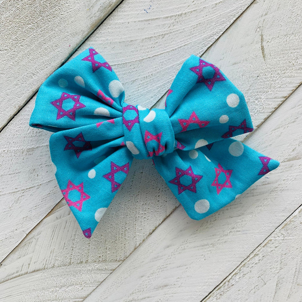 Hair bow, star of David, Hanukkah gift- Peace Love Light Shop