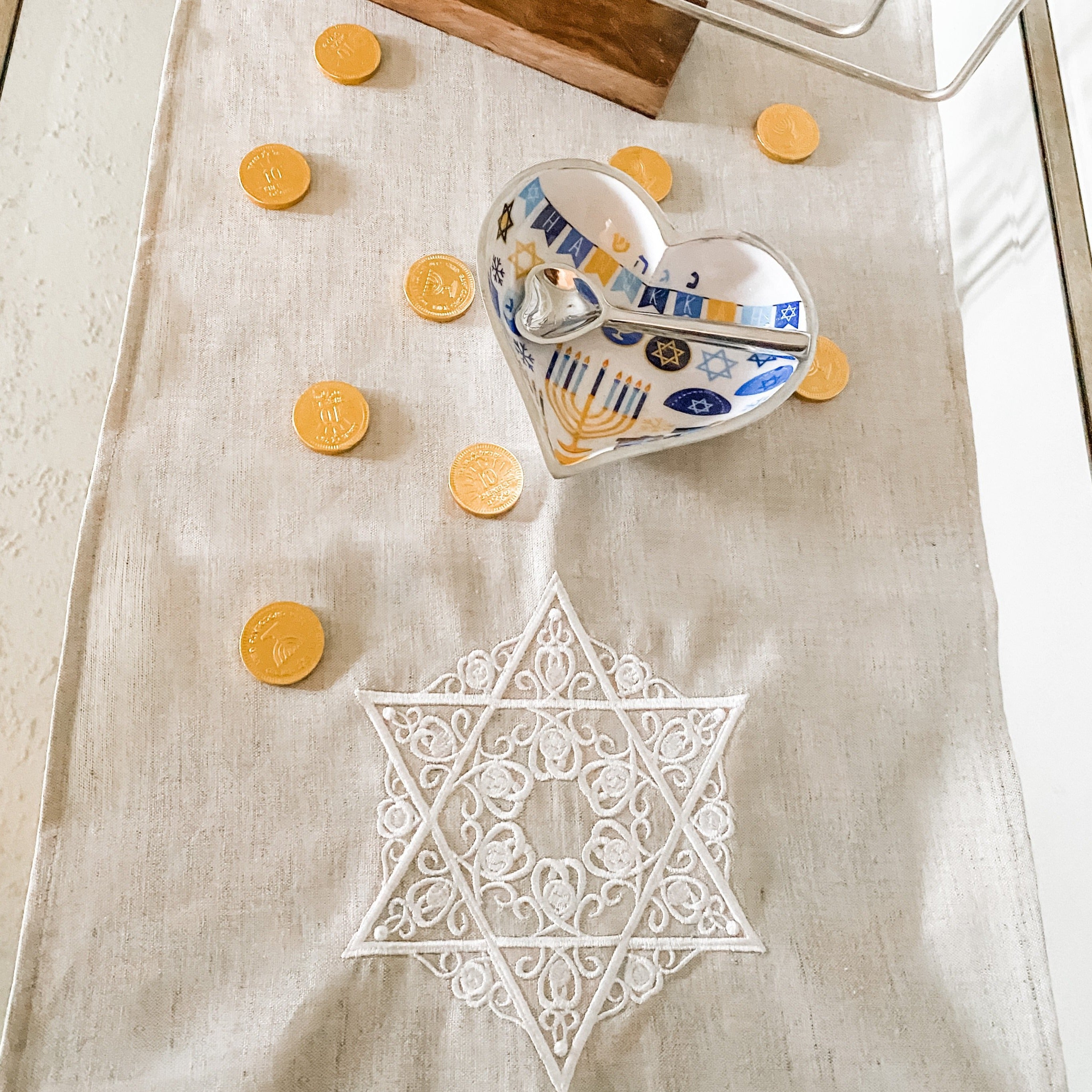 Star of David runner- tabletop, Shabbat, Passover, Hanukkah.  Peace Love Light Shop